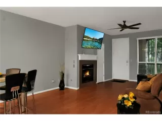 Photo #4: 1592656 Listing