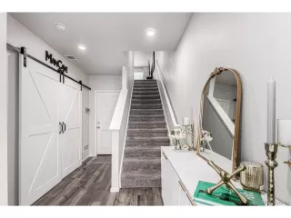 Photo #4: 1594435 Listing 