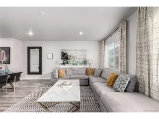 Photo #6: 1594435 Listing 