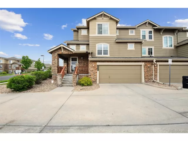 MLS: 1595140 Condo For Sale