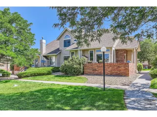 Photo #2: 1596030 Listing