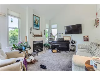 Photo #6: 1596030 Listing