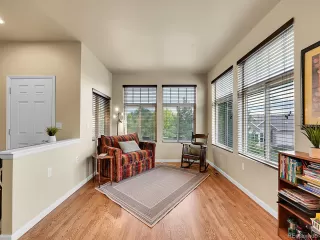 Photo #5: 1597359 Listing 