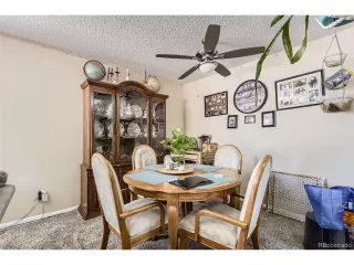 Photo #5: 1598042 Listing 