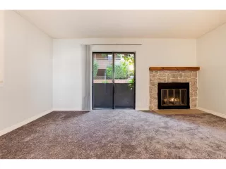 Photo #5: 1598895 Listing