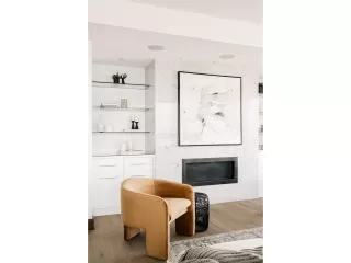 Photo #3: 1599945 Listing