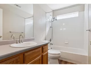 Photo #5: 1601345 Listing 