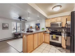 Photo #3: 1603670 Listing