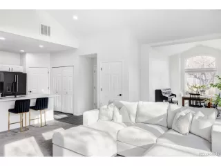 Photo #4: 1603797 Listing 