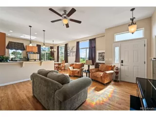 Photo #3: 1604567 Listing