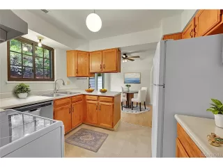 Photo #6: 1604725 Listing