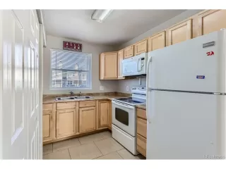 Photo #2: 1605025 Listing 