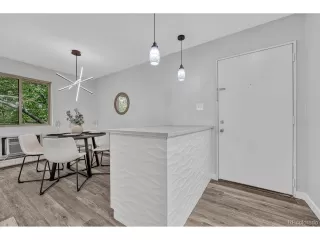 Photo #4: 1605386 Listing 