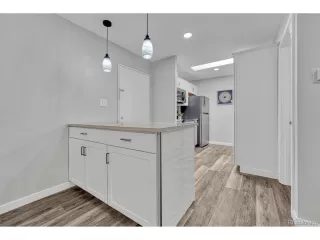 Photo #5: 1605386 Listing 