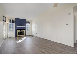 Photo #4: 1606846 Listing 