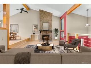 Photo #6: 1607713 Listing