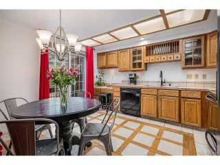 Photo #6: 1611998 Listing 