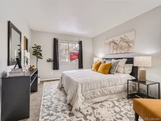 Photo #5: 1612768 Listing 