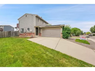 Photo #2: 1613657 Listing