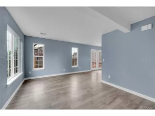 Photo #6: 1613657 Listing