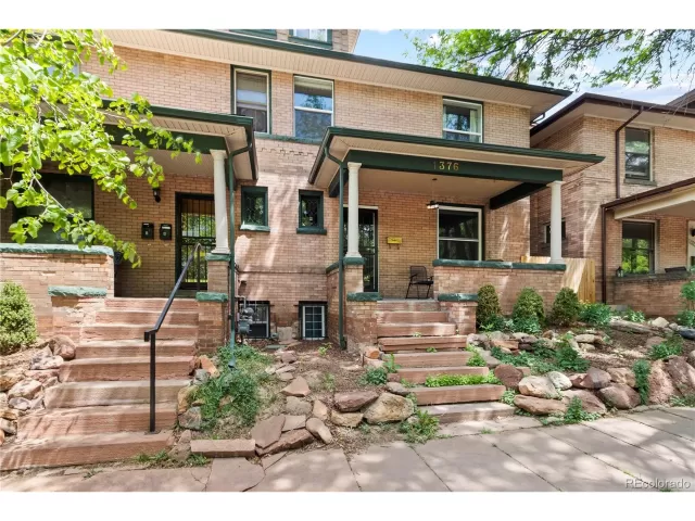 MLS: 1613962 Condo For Sale