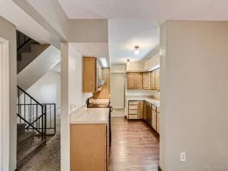 Photo #6: 1614571 Listing