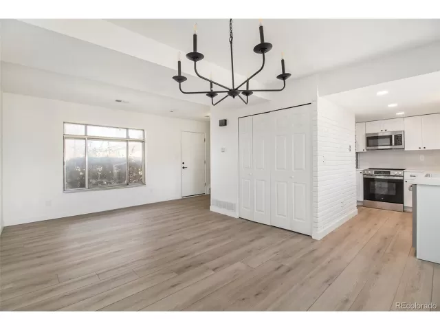 MLS: 1616027 Condo For Sale