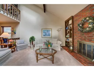 Photo #3: 1616504 Listing