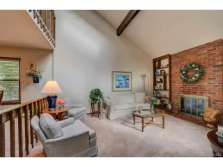 Photo #4: 1616504 Listing