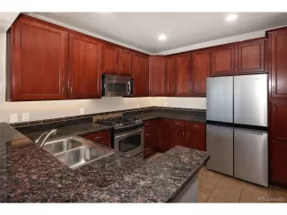 Photo #2: 1617253 Listing 