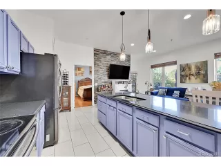 Photo #6: 1619759 Listing 