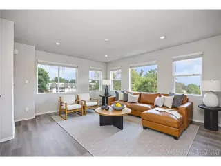 Photo #2: 1621839 Listing 