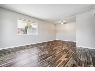 Photo #5: 1622805 Listing 