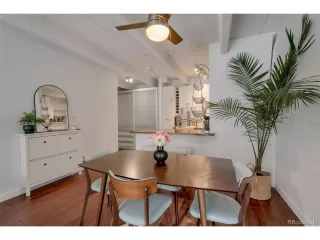 Photo #5: 1623509 Listing