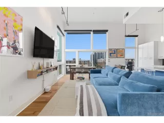 Photo #3: 1625095 Listing