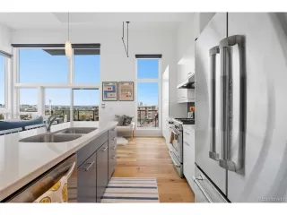 Photo #5: 1625095 Listing