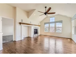 Photo #4: 1625152 Listing