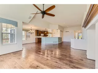 Photo #5: 1625152 Listing