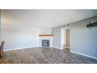 Photo #2: 1627974 Listing