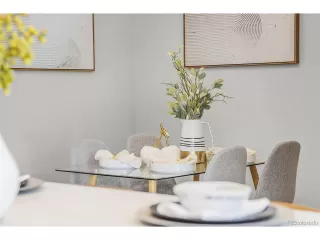 Photo #3: 1628166 Listing