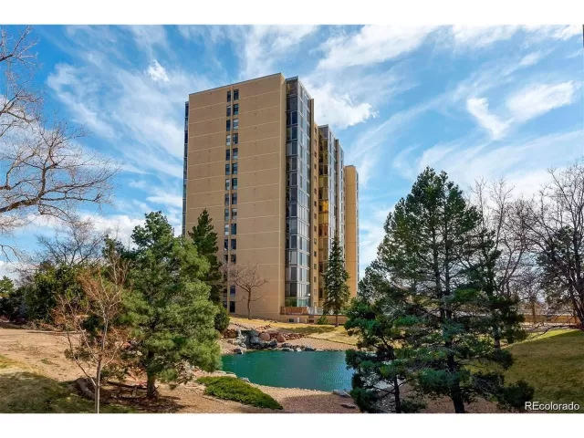 MLS: 1629900 Condo For Sale