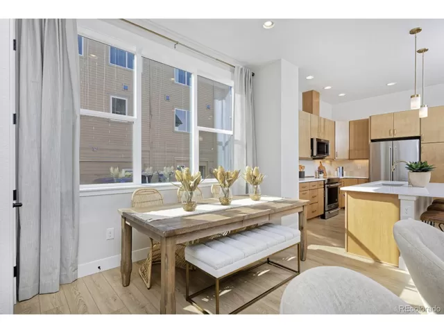 MLS: 1629991 Condo For Sale