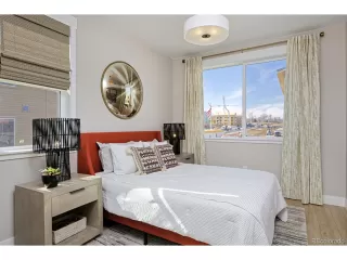 Photo #6: 1629991 Listing