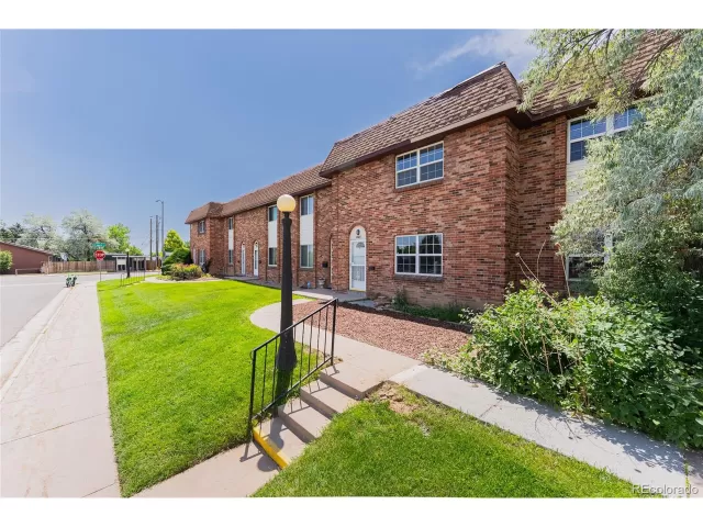 MLS: 1630012 Condo For Sale