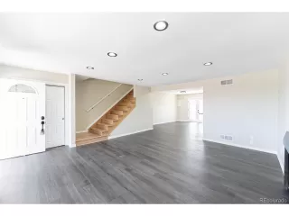 Photo #3: 1630012 Listing 