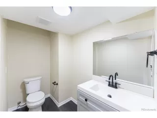 Photo #4: 1630012 Listing 