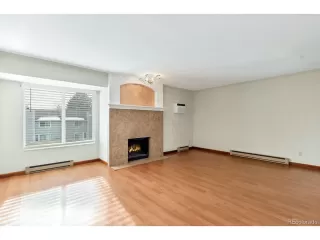 Photo #2: 1631692 Listing 