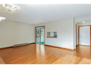 Photo #3: 1631692 Listing 