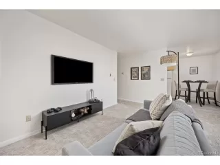 Photo #2: 1632244 Listing 