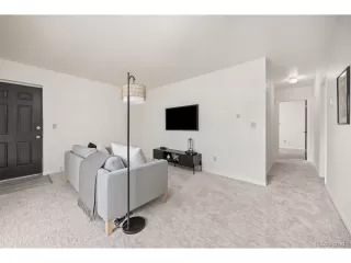 Photo #5: 1632244 Listing 